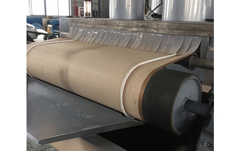 微波烘干輸送帶